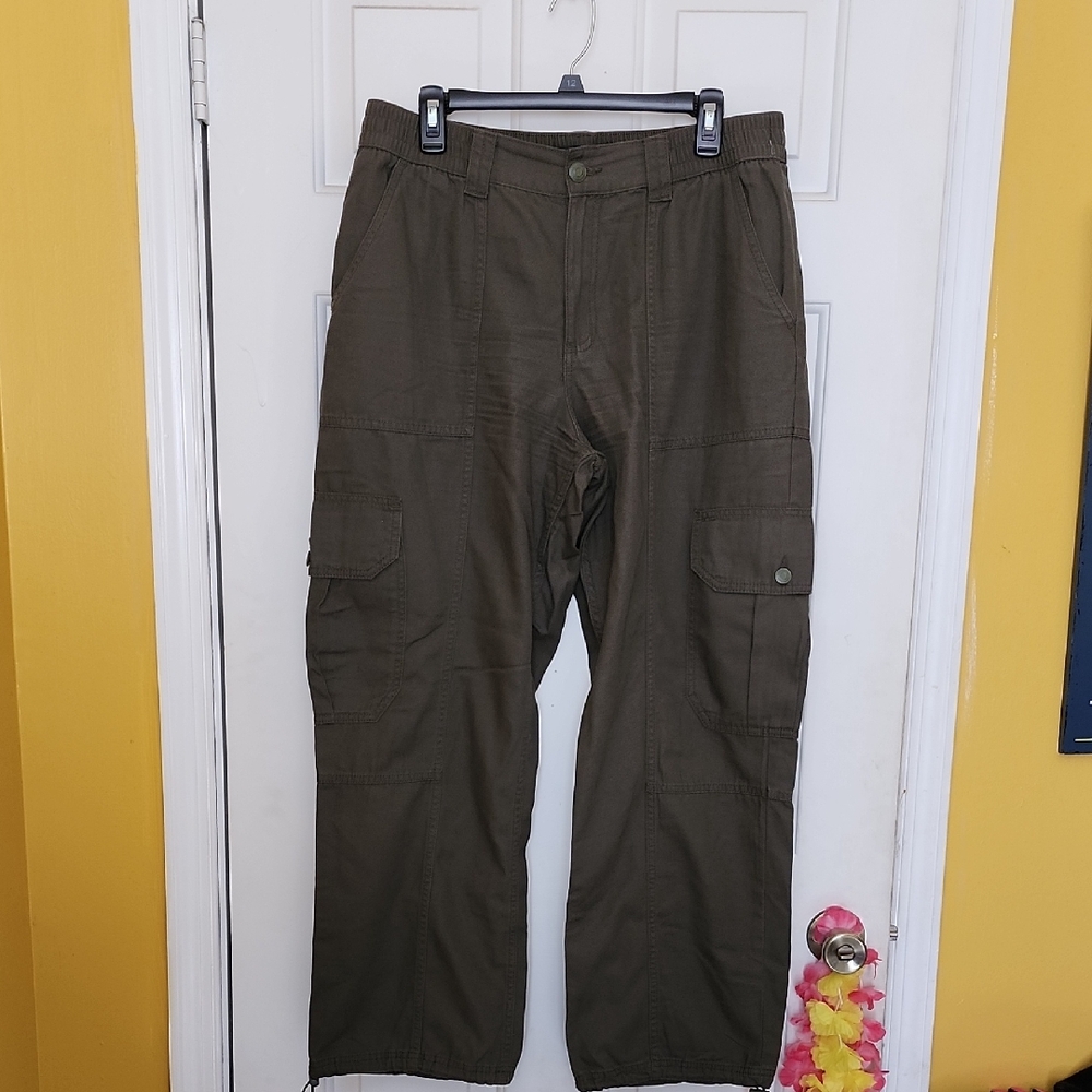 Aeropostale Olive Utility Cargo Pants
